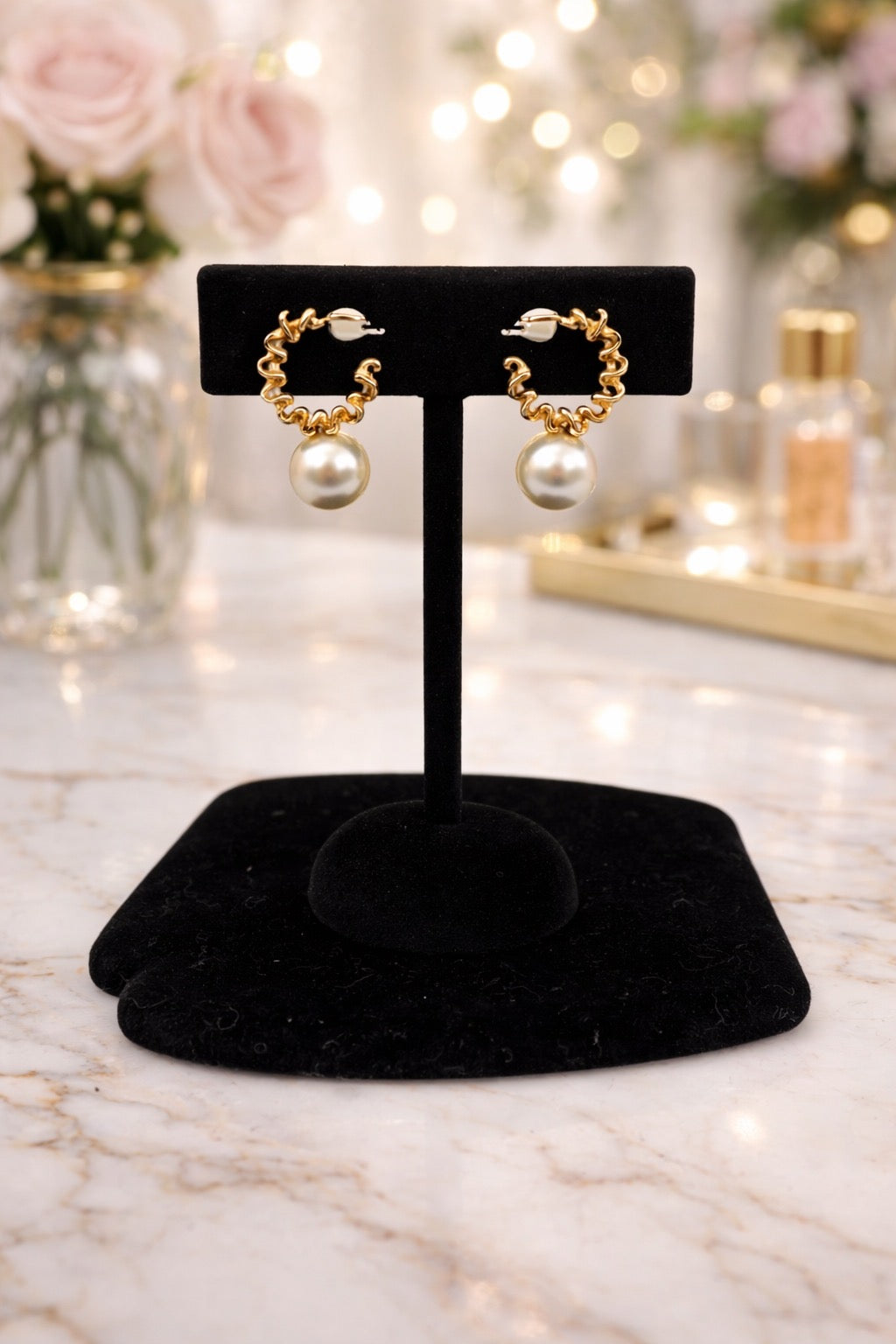 Small Pearl Gold Hoop Earrings