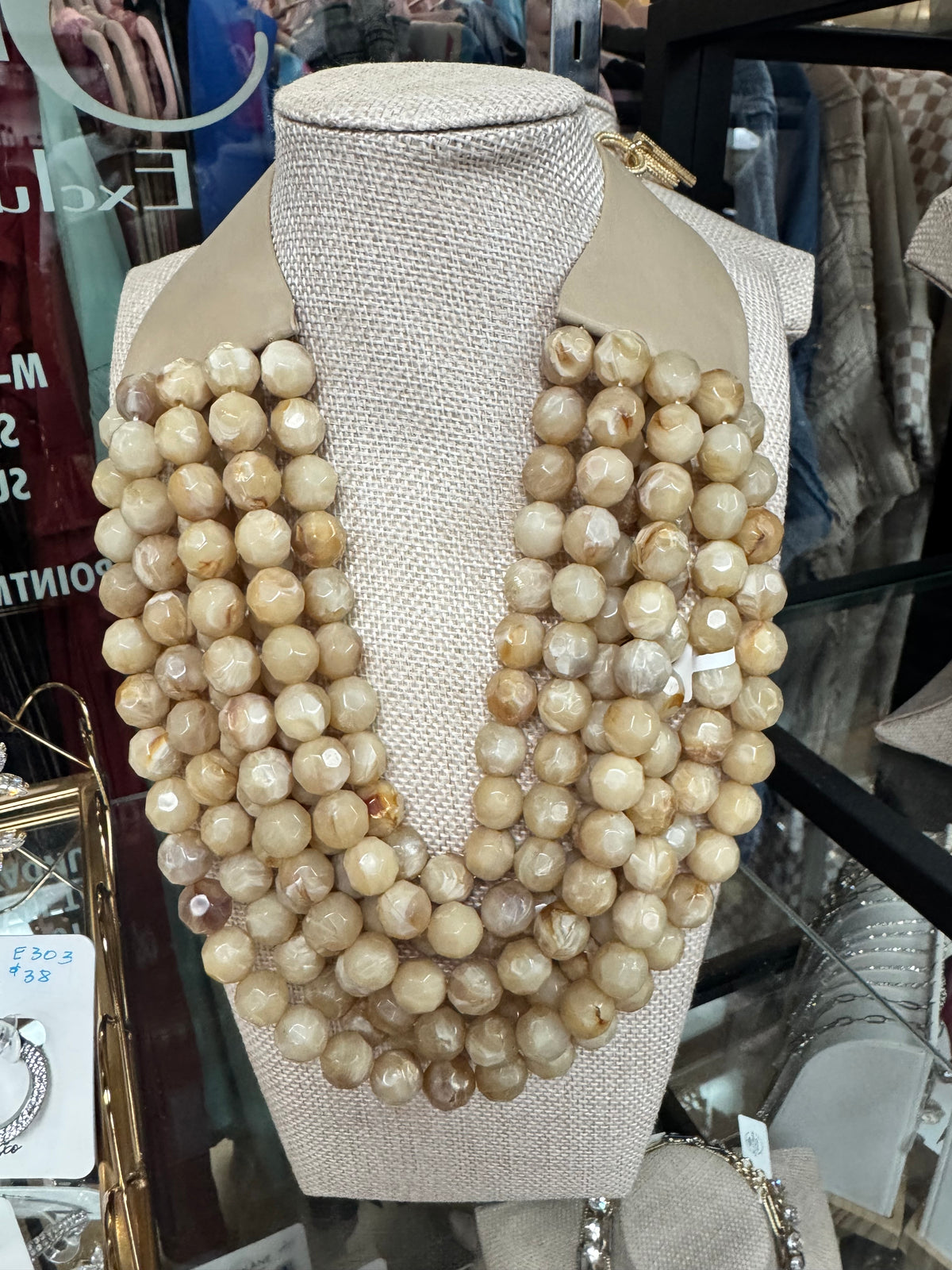 7 Strand Beige Magnetic Necklace