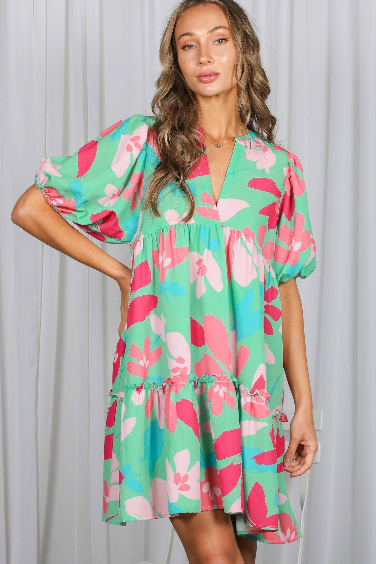 Clover Floral Print V-Neck Tired Baby Doll Mini Dress VD82057M: Mint