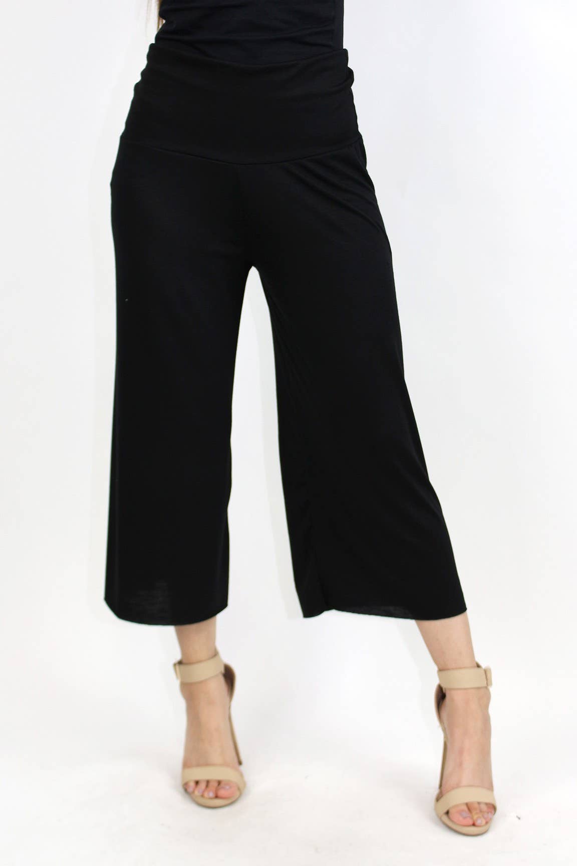 P-84429-JY2 The wide, fold-over waistband gaucho pants