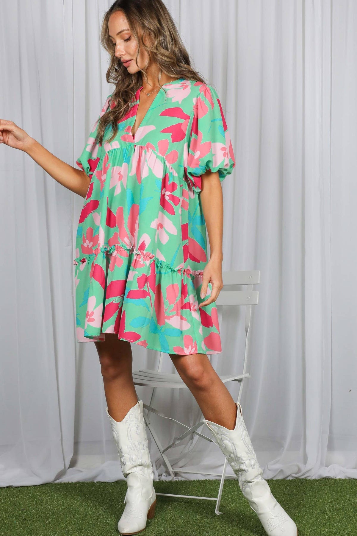 Clover Floral Print V-Neck Tired Baby Doll Mini Dress VD82057M: Mint