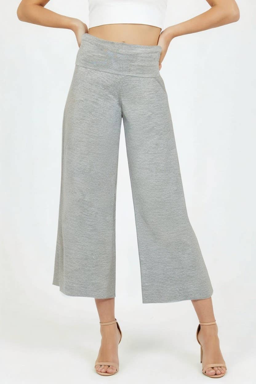 P-84429-JY6 The high-waisted   fold-over waistband gaucho