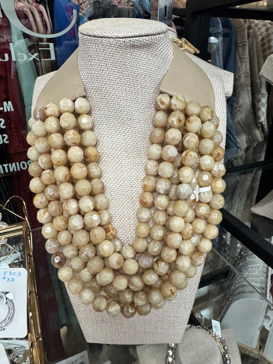 7 Strand Beige Magnetic Necklace